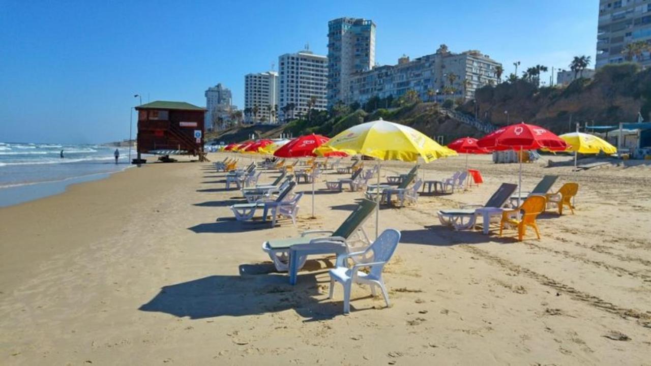 Spat Beach Bat Yam Exterior foto